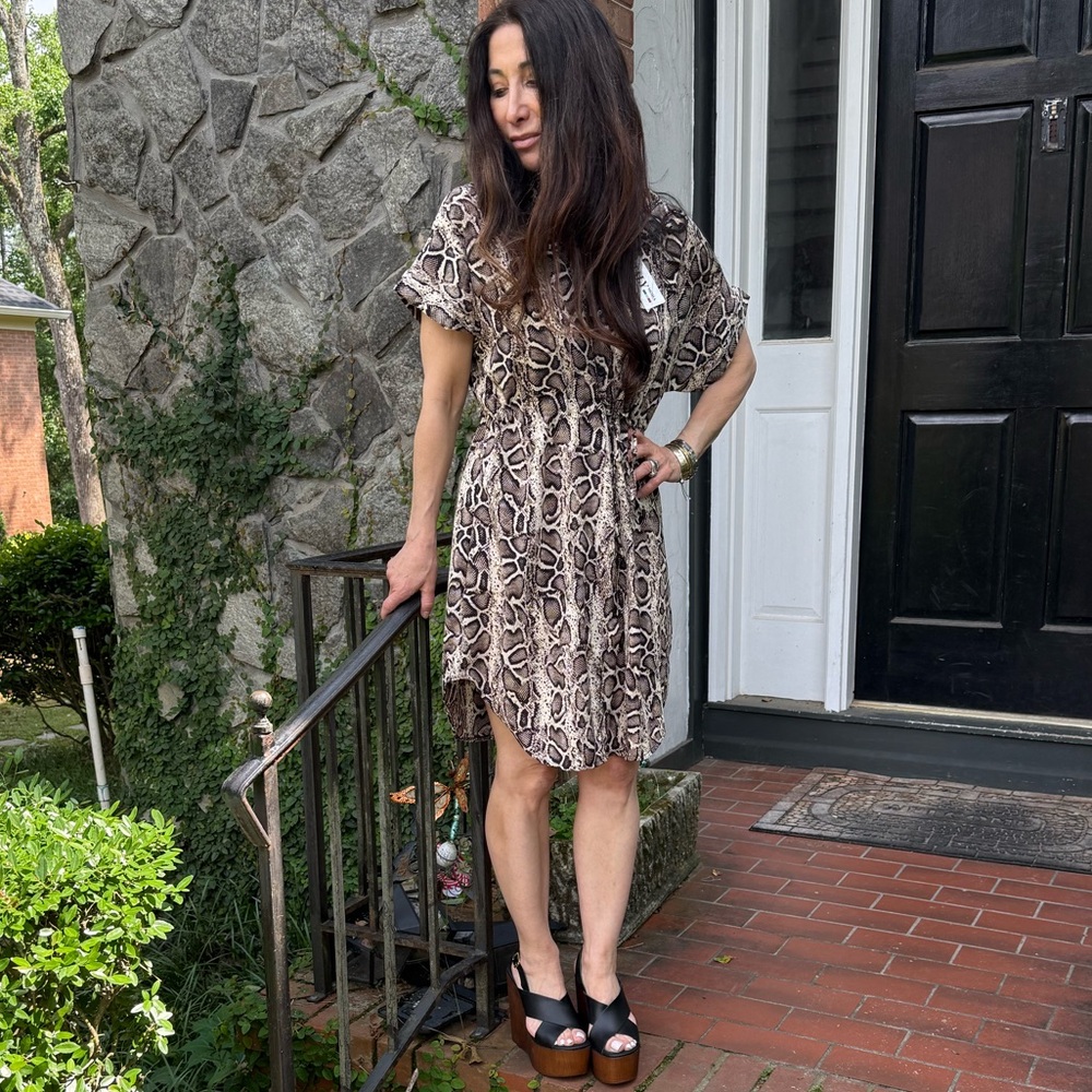 MADE IN ITALY Elegant Snake Print Dress